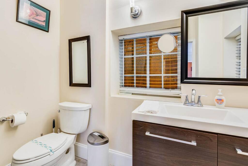 Stunning Atl 5Bdr Home Near Cdc Emory Sleeps 12 Atlanta Exterior foto